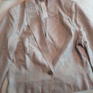 Metalic Threaded Women's Jacket and Matching Shorts